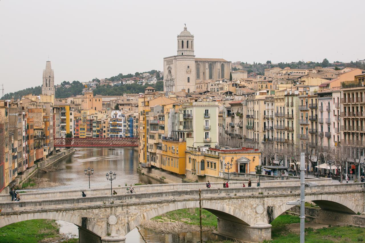 Flateli -Plaça Catalunya 3-2 Girona Exterior foto